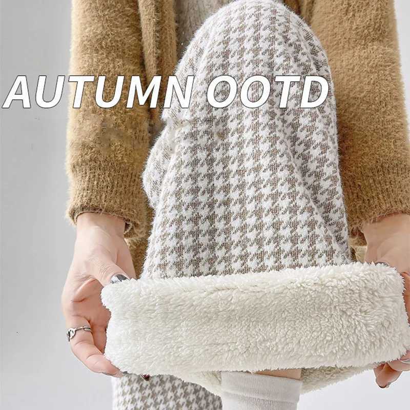 Winter Fashion Plaid Cotton Pants Women Fleece Thicken Warm Sweatpants Woman Loose Lace Up High Waist Cotton Trousers MujerT251025