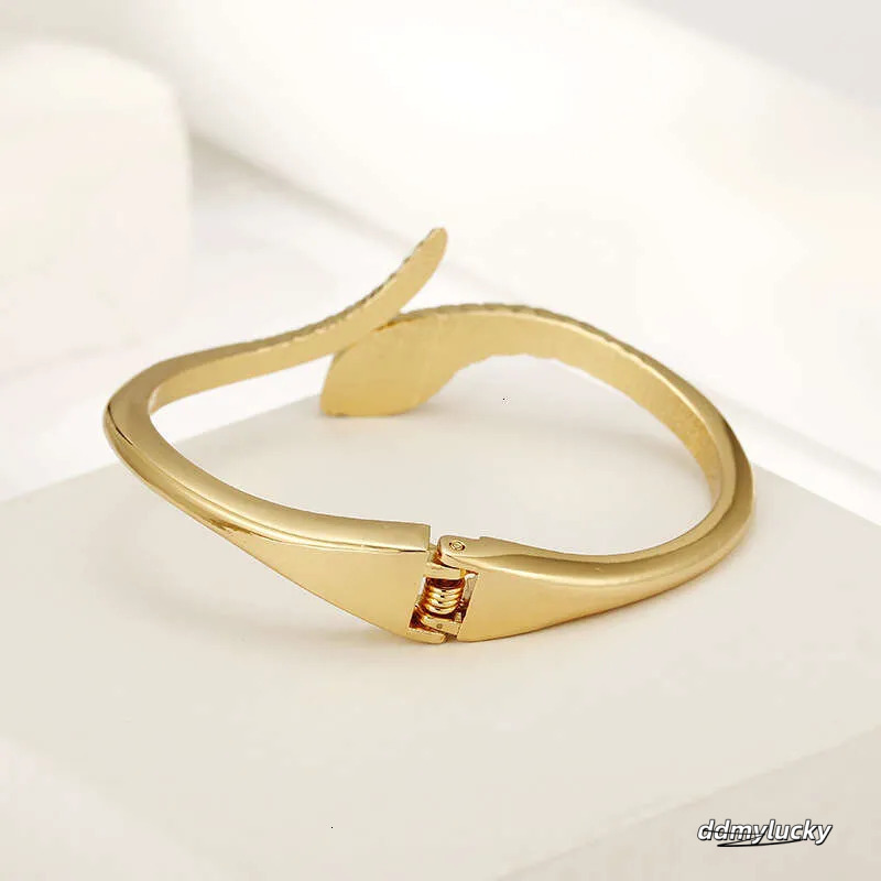 Gold-Plated Snake Bracelet - Fashionable Zinc Alloy Bangle For Women And Girls Ddmylucky