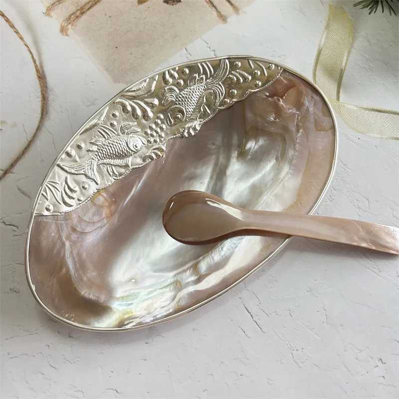 Natural Polished Shell Fruit Plate Caviar Dish Hotel Table Display Prop Pearl Shell Tray for Party He Decoration Y251025