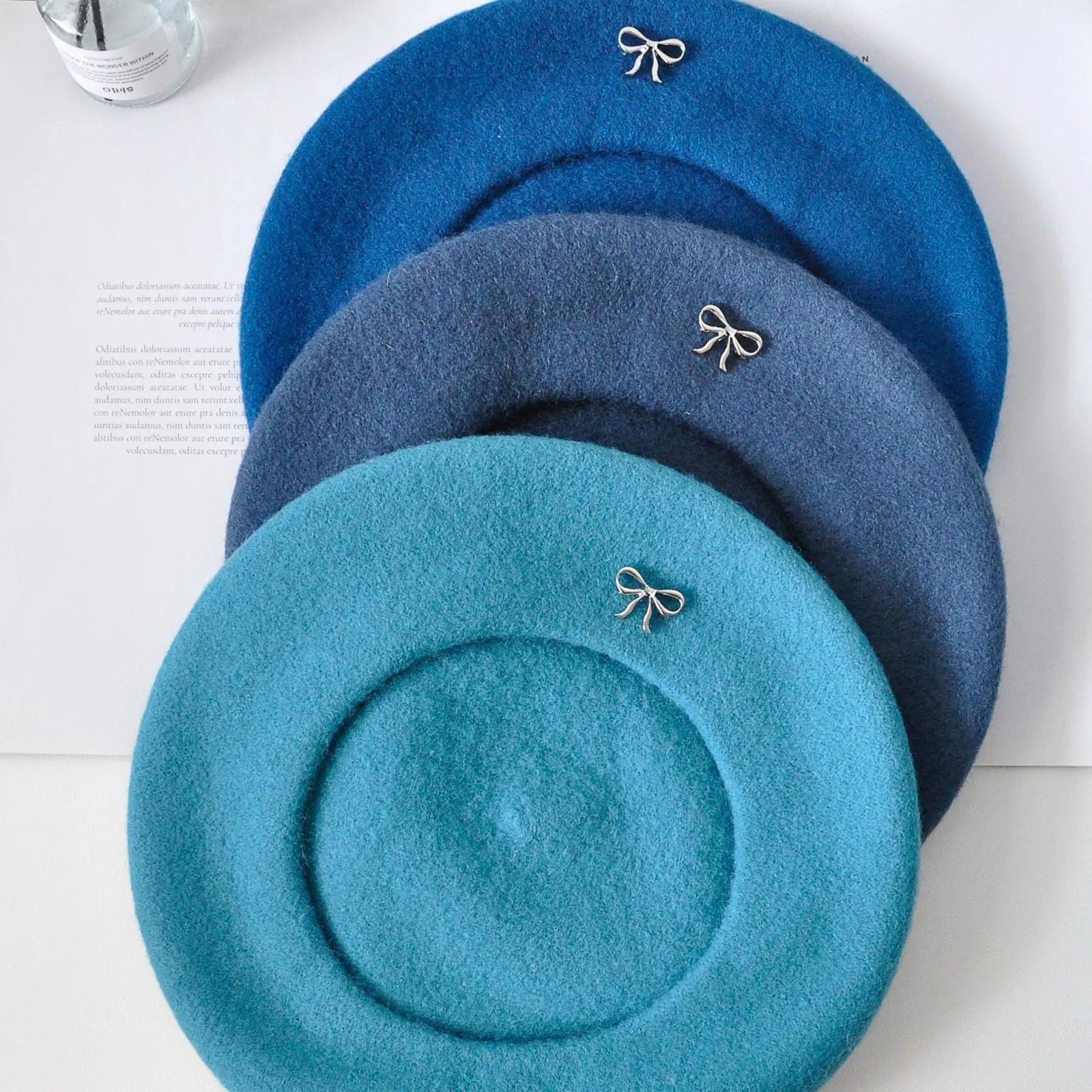 Autumn and winter Korean style sweet wool painter hat womens bow decorative buckle wool beret 251023