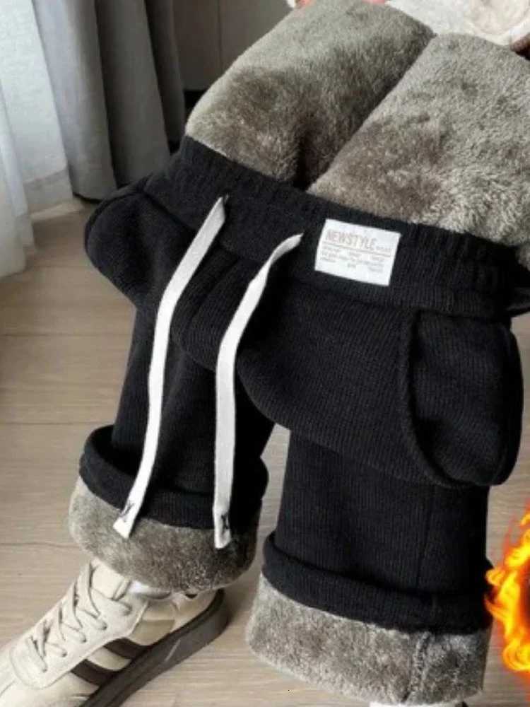 2025 New Autumn and Winter Fashion Versatile and Stylish High Straight Leg Fleece Lined Thick Comfortable Wide Leg PantsT251025