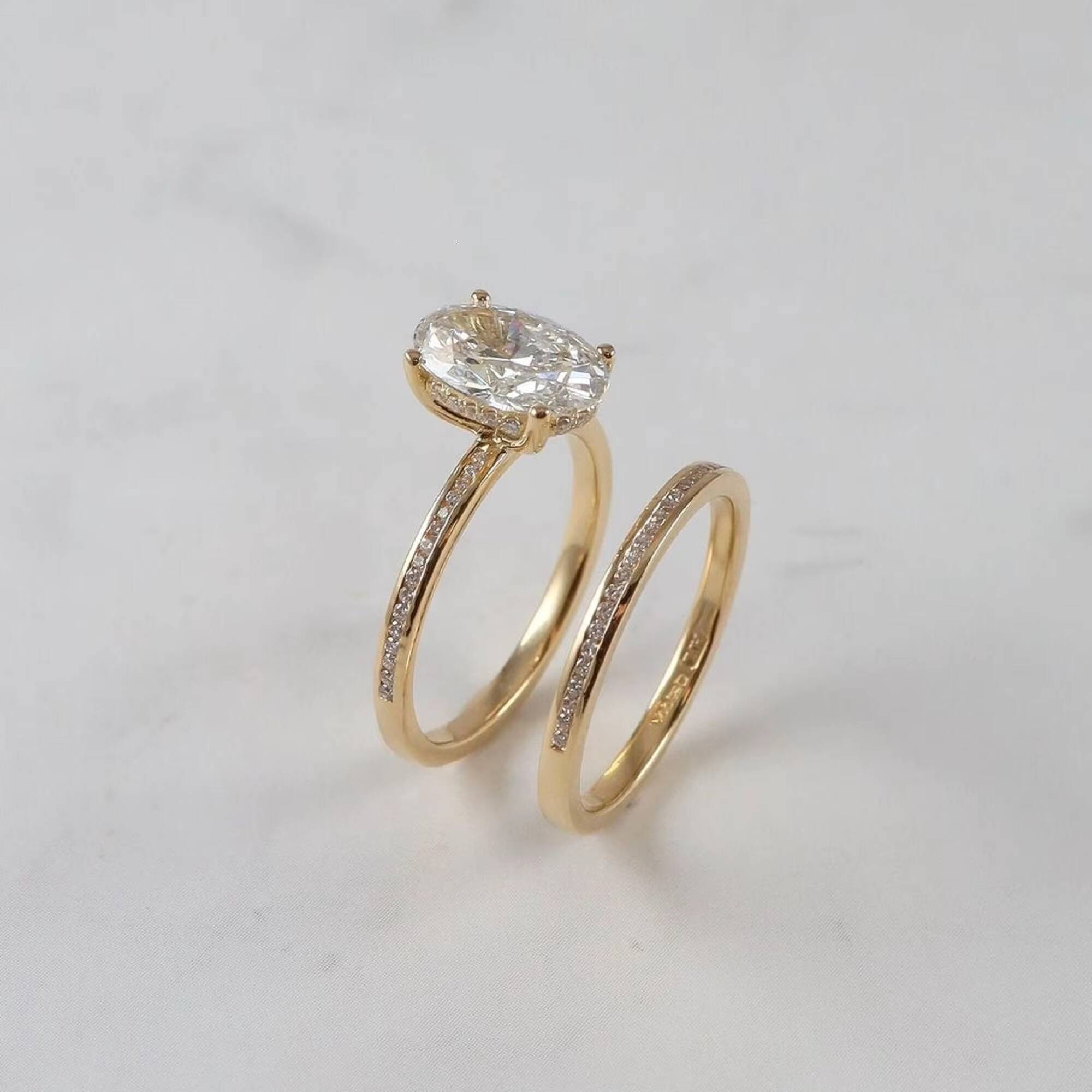 Elegant Oval Shape 175 Ct Moissanite Wedding Set with Invisible Halo and Channel Set Shoulder Accents in 925 Silver for Brides