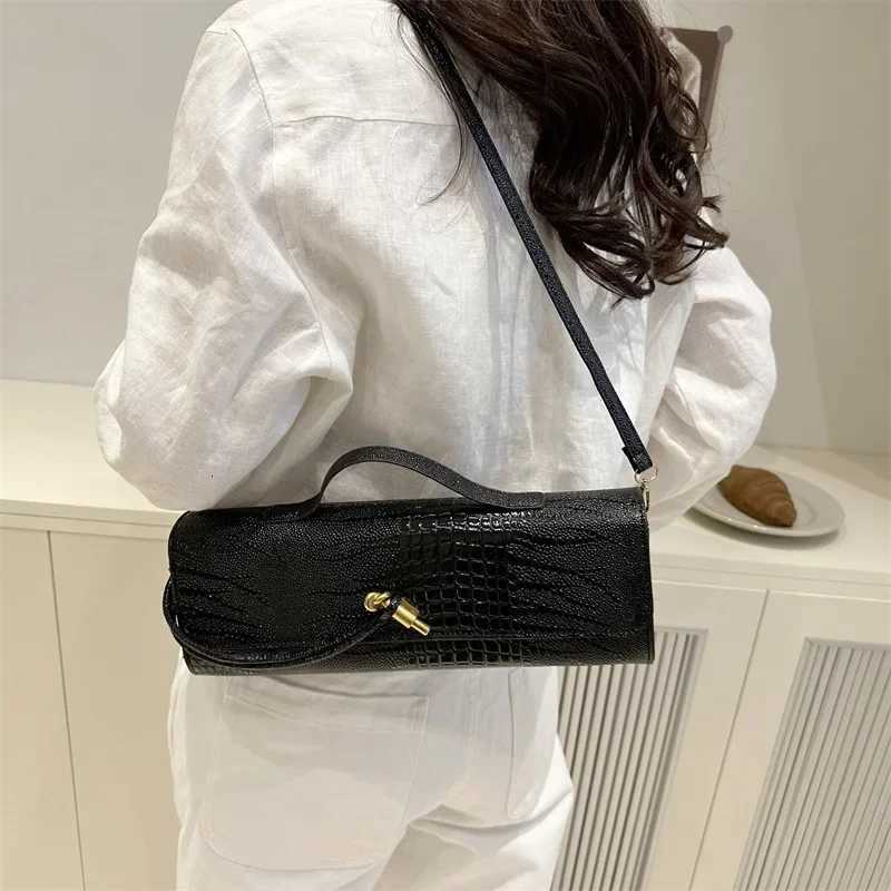 Trendy Horizontal Womens Handbag Casual Fashionable Spring Shoulder Bag Crossbody Bag Polyester Fiber Medium Hardness Z251024