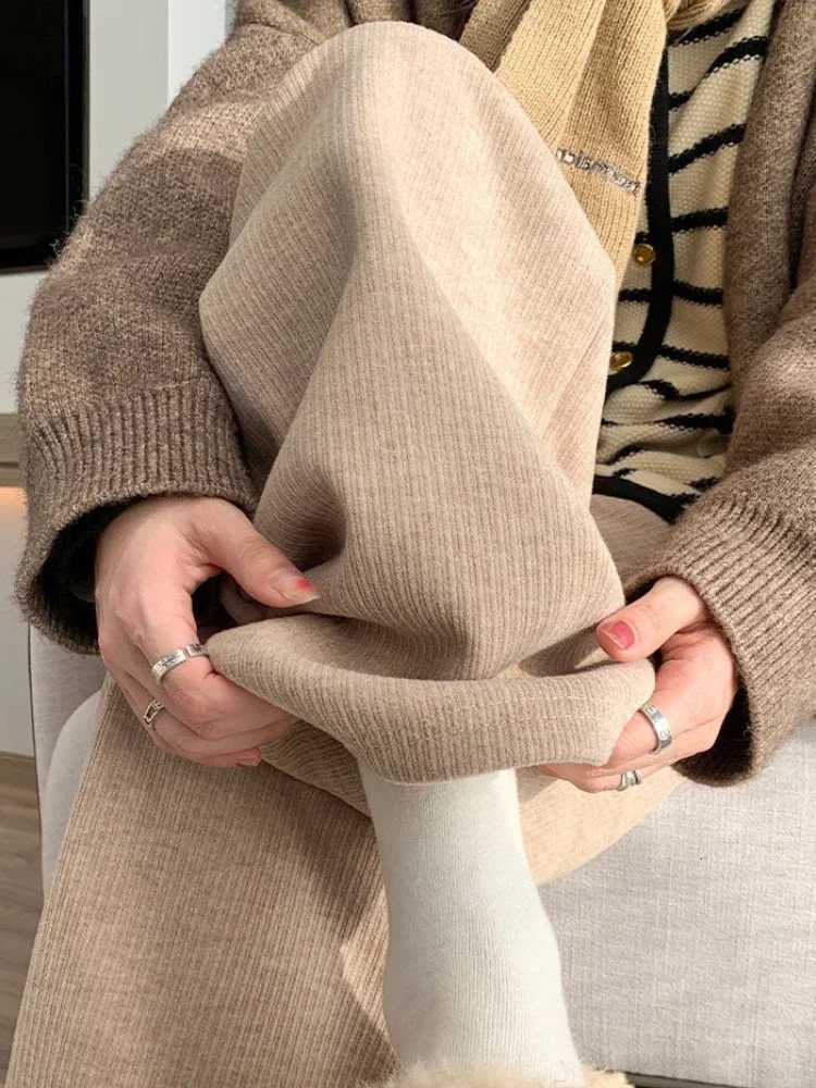 Casual Pants Women Warm Loose Soft Plus Velvet Knitted Korean Style Wide Leg Trousers Temper Allmatch Teens Classic PersonalT251025