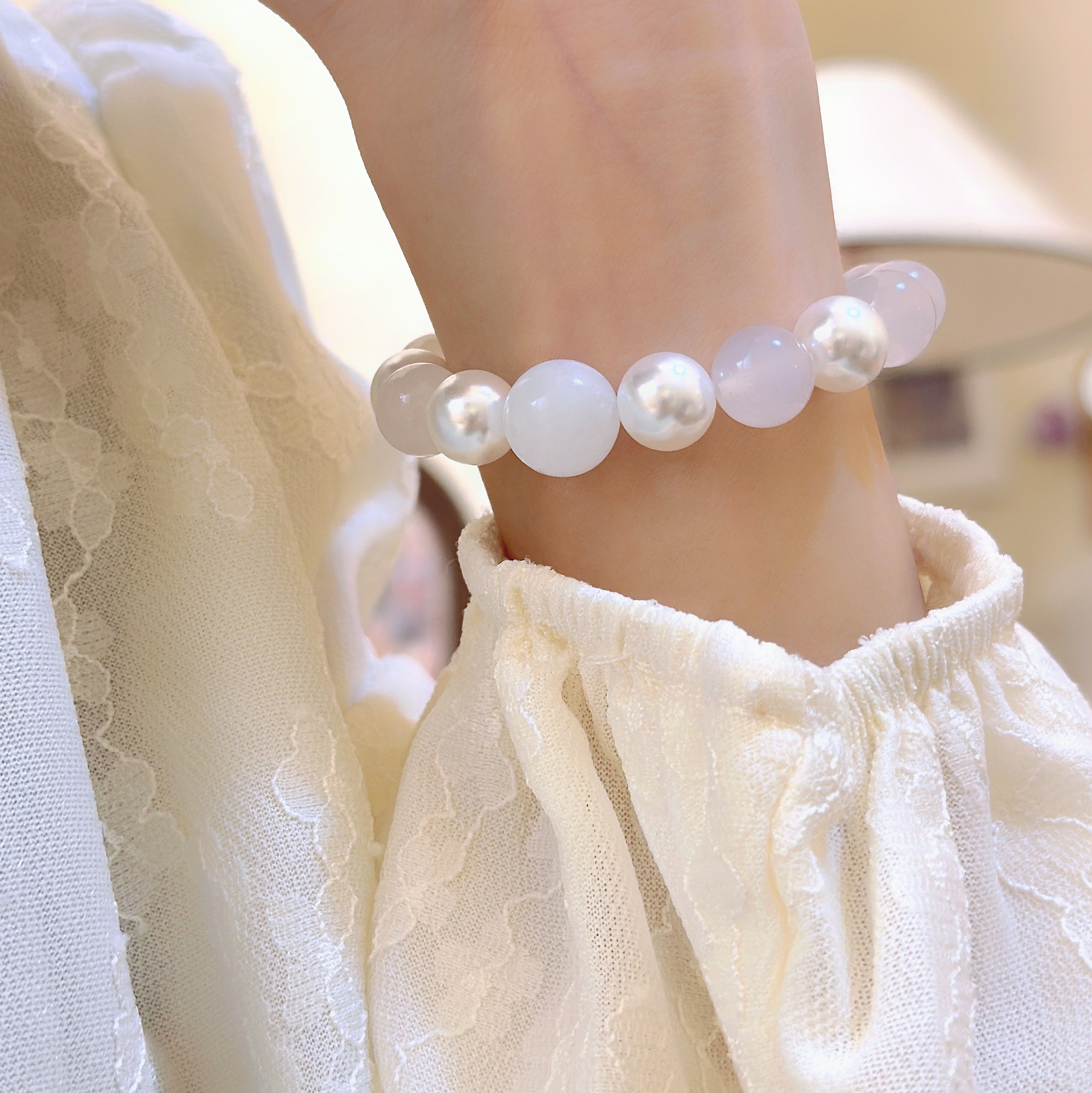 Ice-Like Natural Agate Beaded Jewelry Set with Matching Bracelet