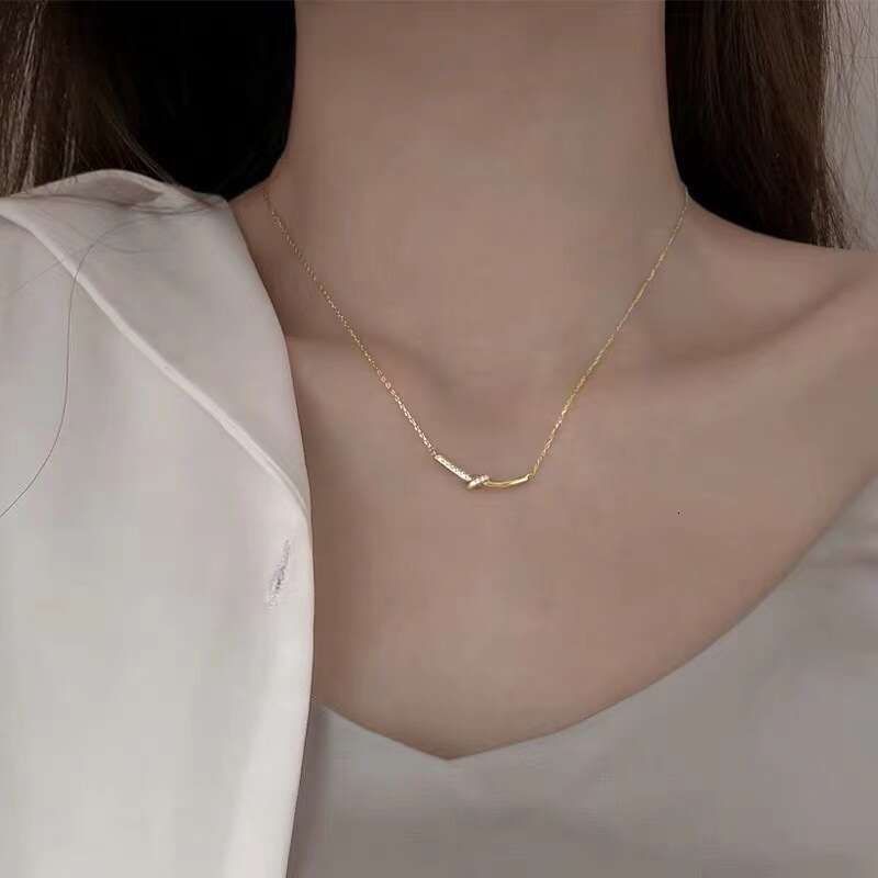 Pendant Necklace Designer luxury Knot necklace for Women men Exquisite Fashion Unique High End copper plated with 14K gold Festival vacation gift