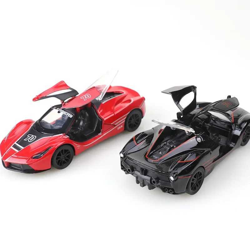Three door alloy sports car boy racing model children pull back toy trolley L251025