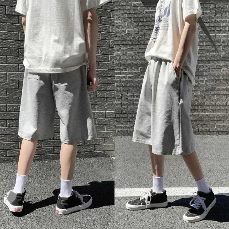 2024 New Men Baggy Sweatpants Shorts Straight Wide Casual Elastic Waist Black Gray Jogging Male Knee Length Short PantsXJ251025