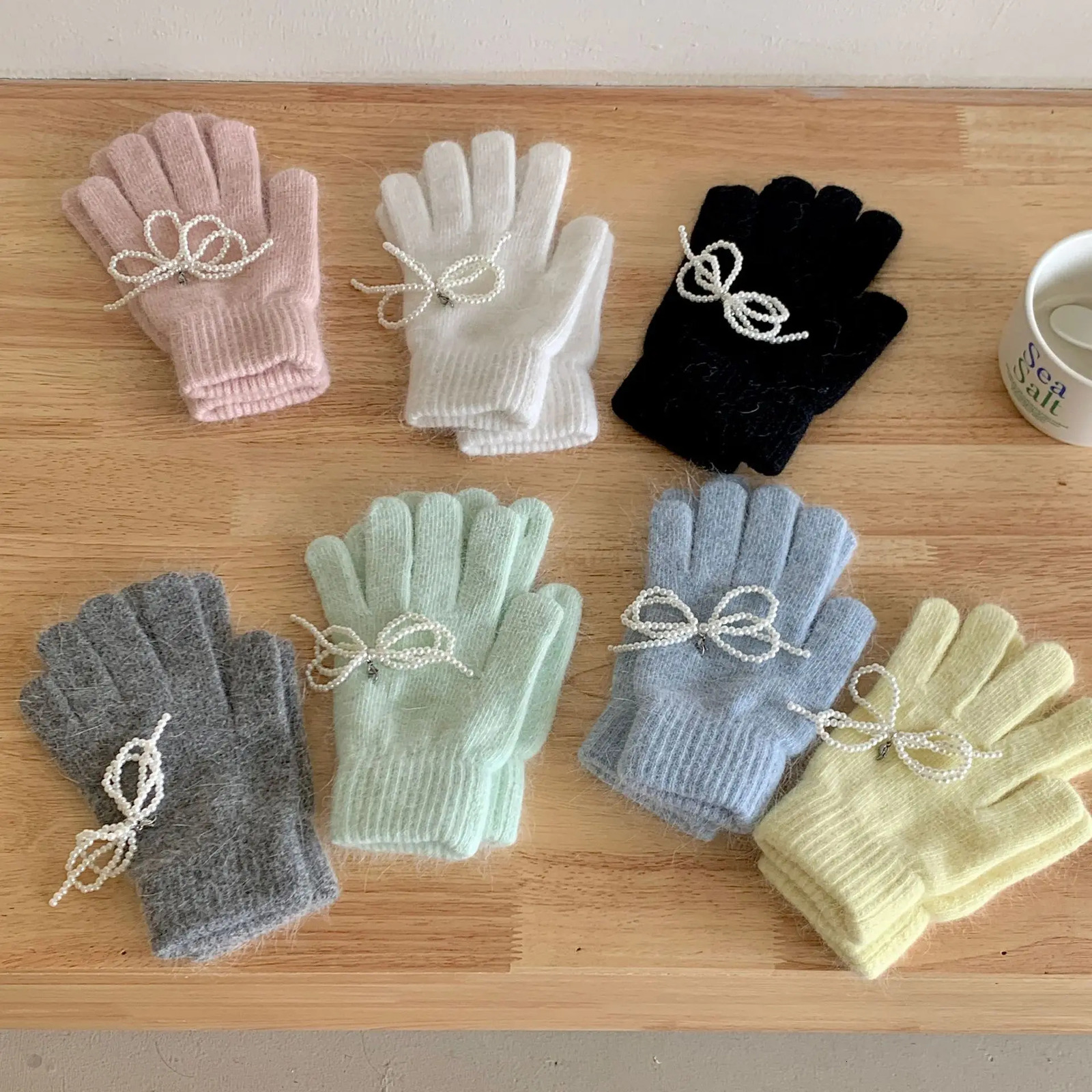 Korean style winter warm bow gloves sweet style cute French pink gloves fashion cycling gloves luva touchscreen nice accessories 251023