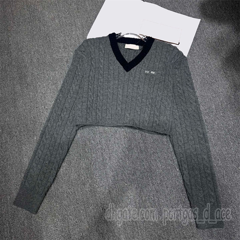 Cropped Women Knitted t Shirt Designer Embroidered Contrast Color Knits y2k Style Girl Gray Tees Tops Sweater