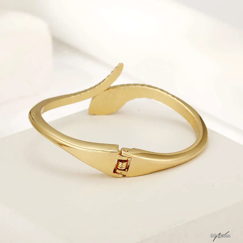 Gold-Plated Snake Bracelet - Fashionable Zinc Alloy Bangle For Women And Girls Ddmymon