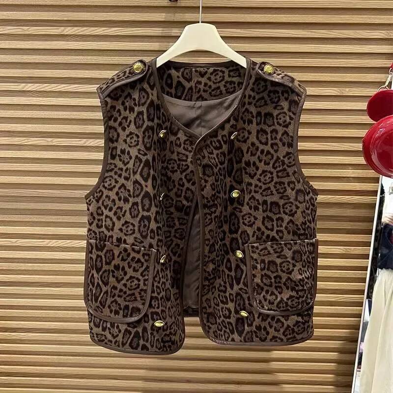 French double breasted leopard print jacket for women in spring, fashionable and casual Western style vest versatile dongdumaoyi