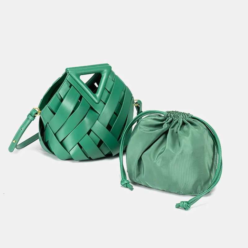 2025 Fashion Women Highend Party Tote Bag New Design Luxury Woven PU Leather Handbags Trend Hollow Out Bucket Bag Shoulder Bag Z251024