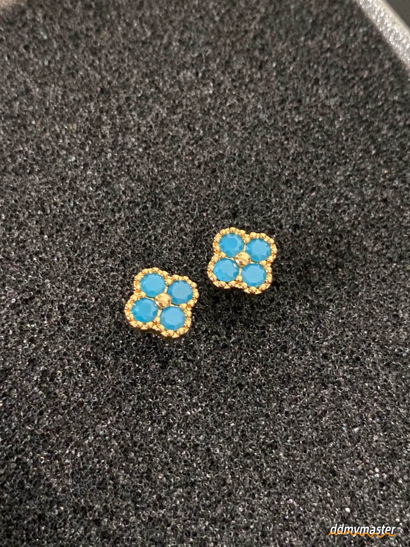Gold-Toned Clover Stud Earrings With Blue Gemstone Accents - Elegant Jewelry For Daily Wear And Parties Ddmymaster
