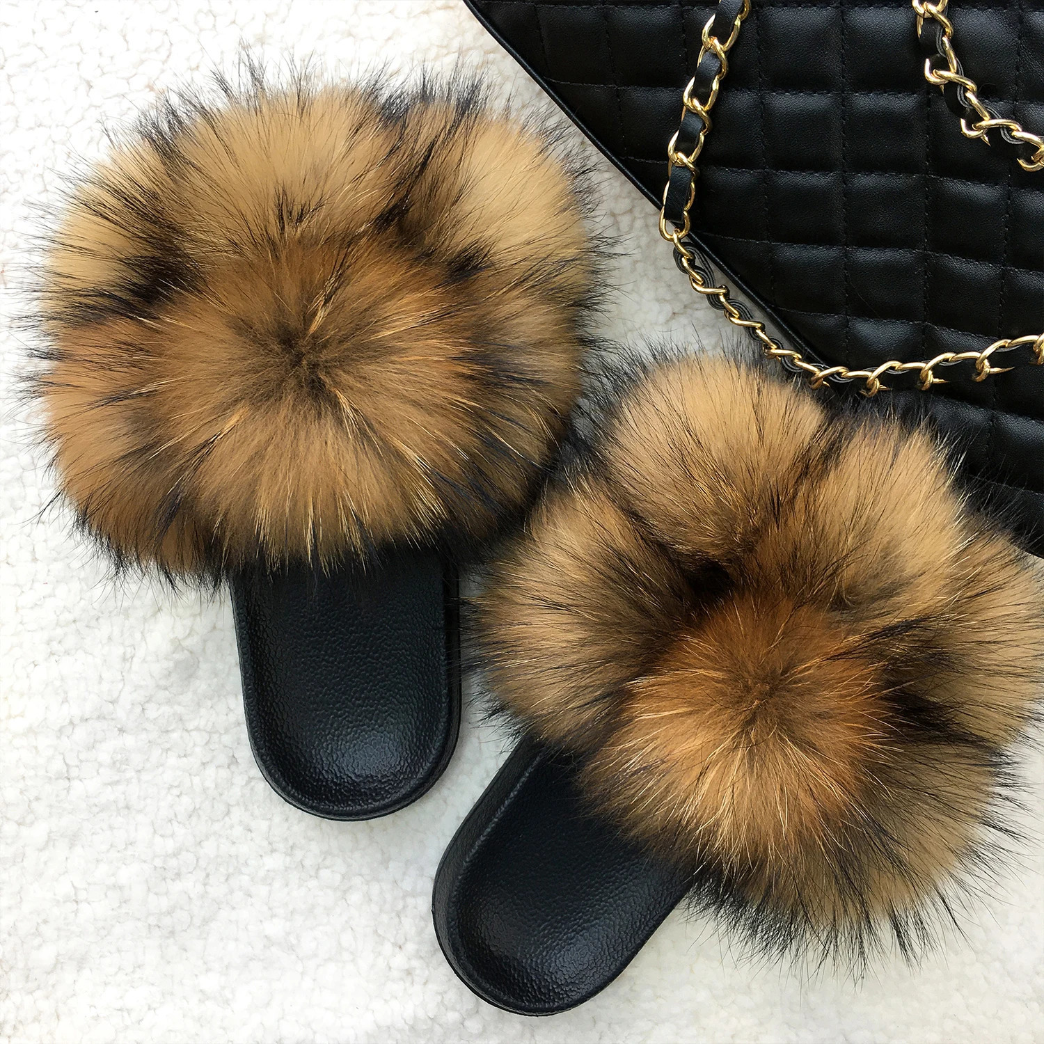 Pom Fur Slides Real Fox Raccoon Fur Ball Slippers Flat Heel Summer Sandals Women House Plush Flip Flop Slippers Female Shoes 251023