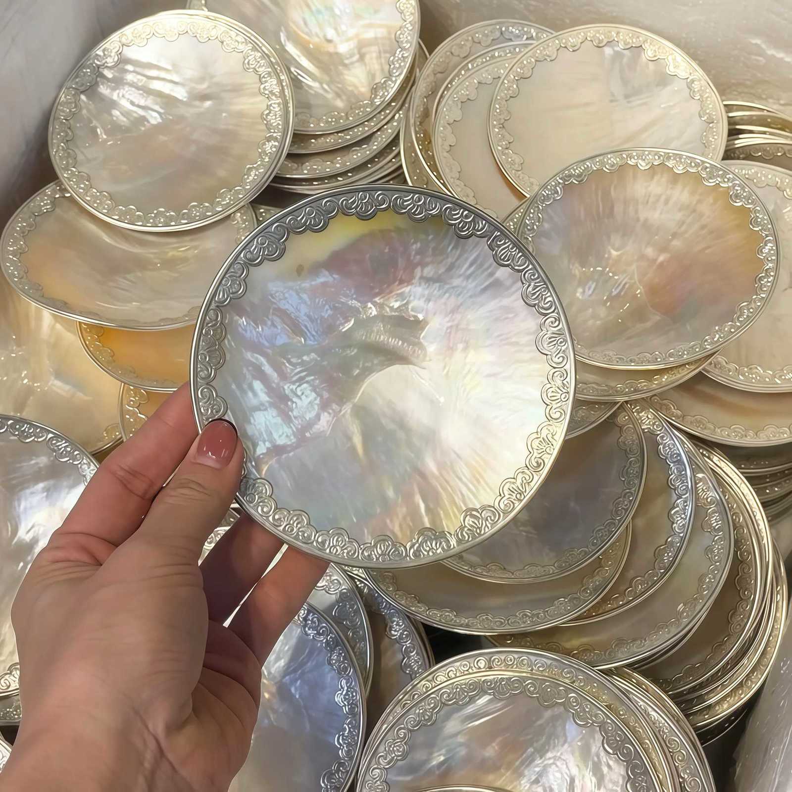 Exquisite Natural Shell Plate w Conch Condiment Dish Handmade Craft Gift Unique Friend Present Decorative Tableware Y251025