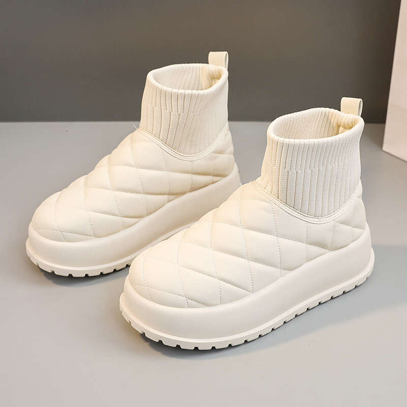 New Snow Boots Winter Cotton Casual Women's Shoes High-top Sneakers Thick-soled Height-increasing Student Korean Version Versatile temperament