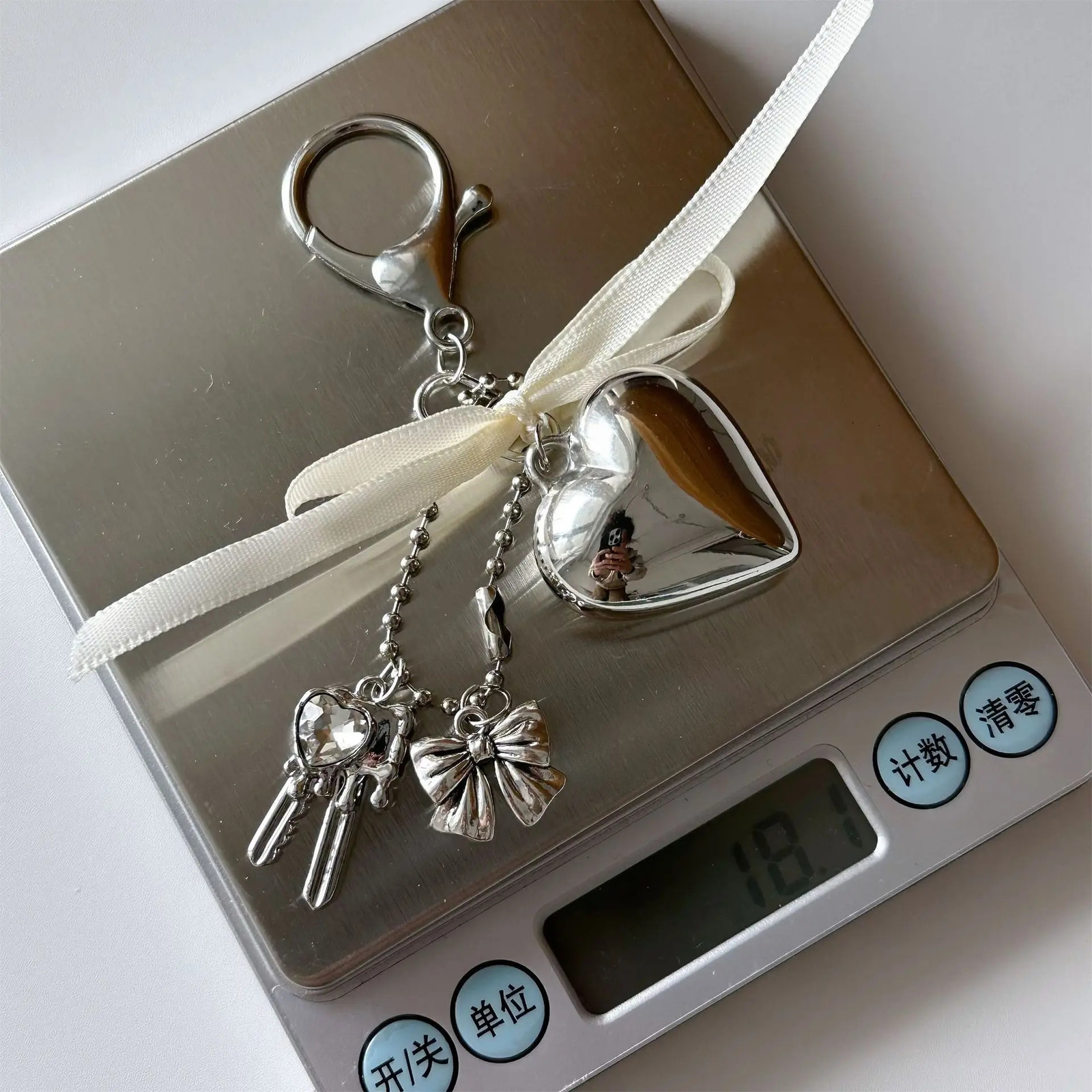 Ins Hrart Bownot Keychain Silvery Love Shape Pendants Niche Bag Phone Keyring Fashion Y2k Accessory Women Couple Gifts 251021