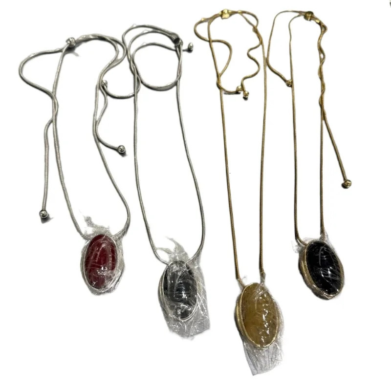 Fashion Jewelry Vintage Temperament Oval Pendant Necklace For Women Party Gifts Simply Accessories Trend 251023