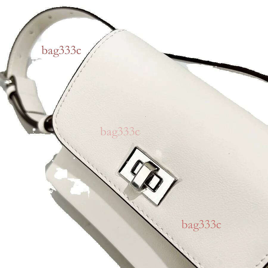 New Women's Fashion Korean Style Textured Lock Square Shoulder Handbag Underarm Small Bag Trendy Cowhide Woven Bag