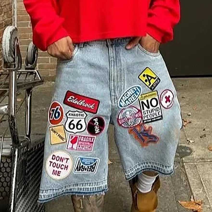 Retro Studded Lettering Denim Shorts Y2K Jeans for Mens and Womens Hip Hop Vintage Washed Blue Baggy Shorts Over The Knee PantsXJ251025