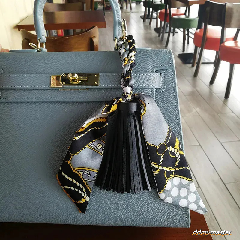 Style Silk Woven Key Lanyard Decoration Soft PU Leather Car Keychain Accessories Fashion Womens Tote Bag Jewelry Pendant 250227 Ddmymaster