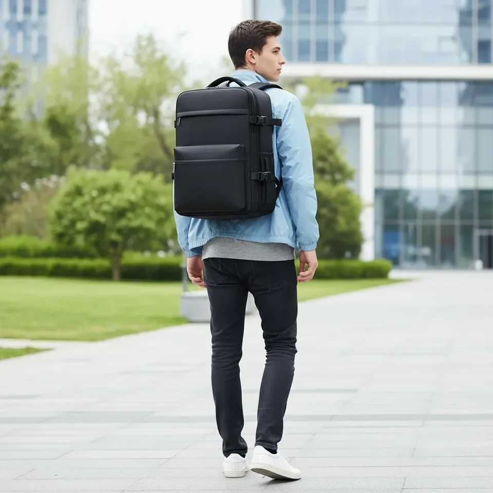 Vacpack Vacuum Seal Backpack Waterproof Large Capacity Business Hiking Bag with Anti Theft Lock Laptop Compartment W251025