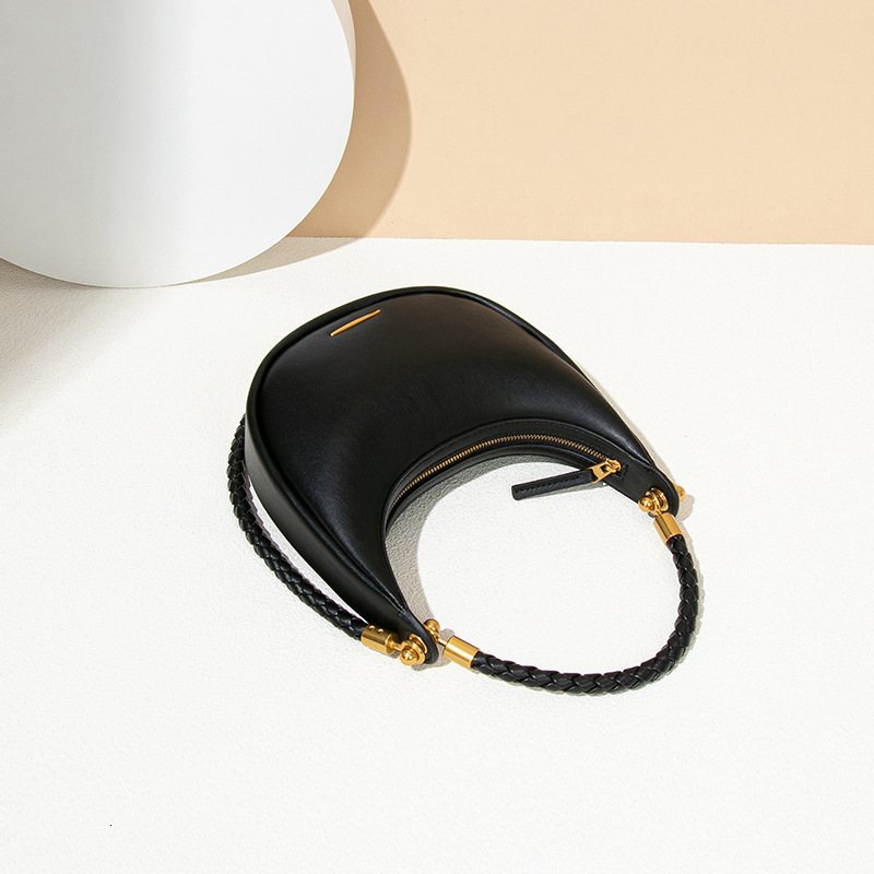 New Women's Underarm High-End Feel Crescent Single Shoulder Crossbody Handbag Light Luxury Hobo Half-Moon Bag