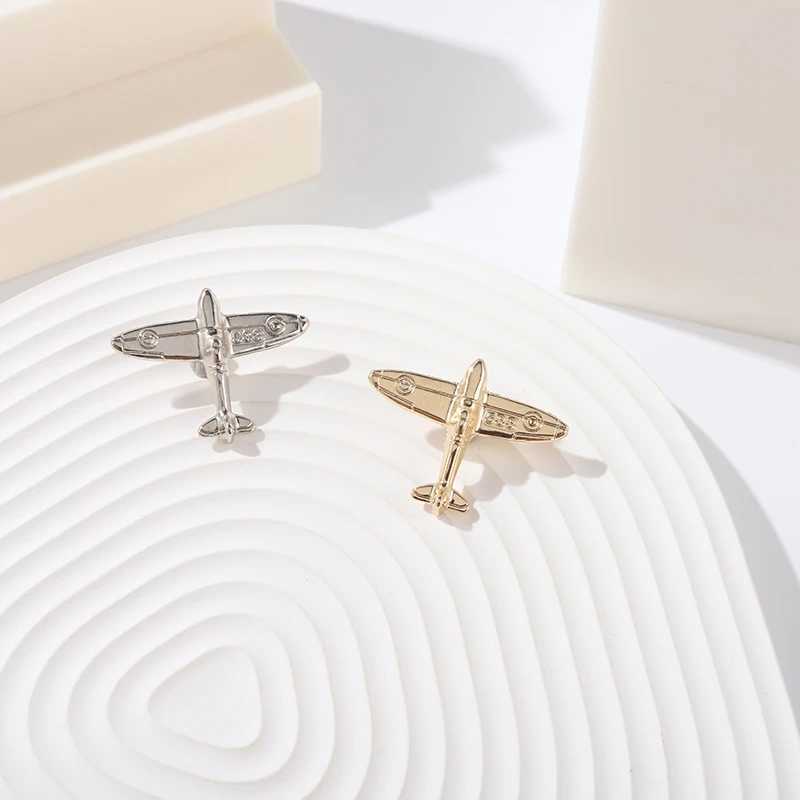 Metal Airplane Enamel Pins Gold Silver Brooch Backpack Lapel Badge Aircraft Jewelry for Kids J251115