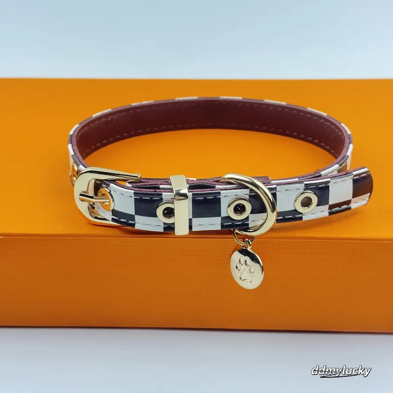 Classic Plaid Dog And Leash Set - Adjustable Leather Collar With Charm For Small To Medium Dogs Ddmylucky