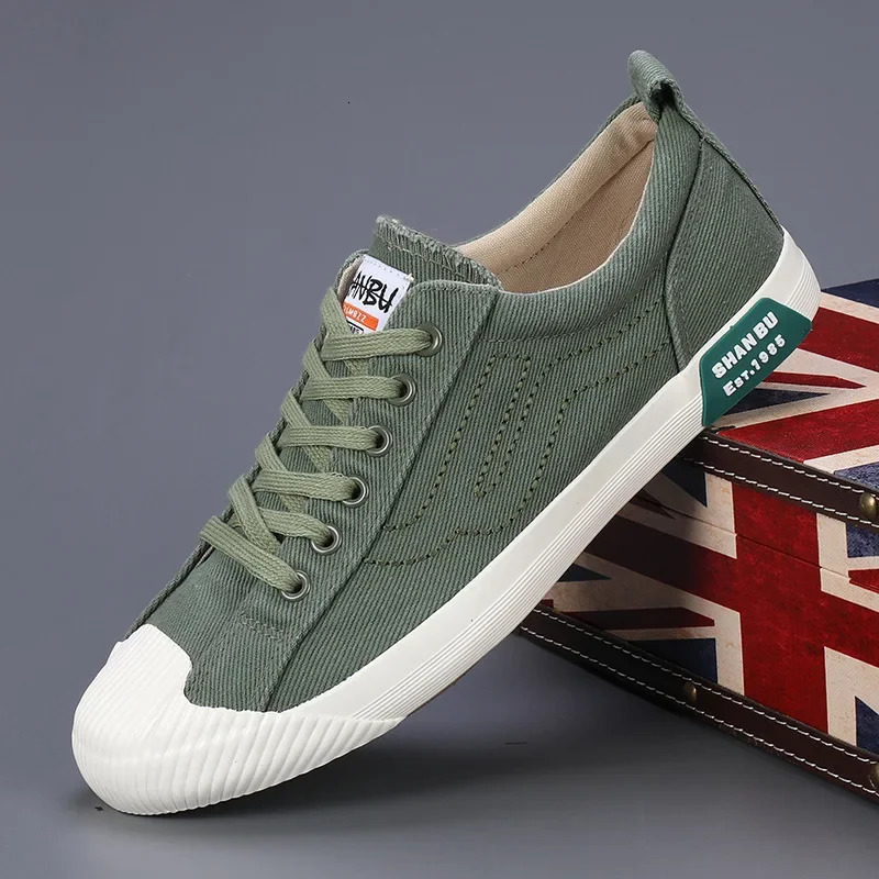 Men Canvas Shoes Comfy Allmatch Sneakers Men Autumn Breathable Casual Walking Shoes Outdoor Sports Loafers Vulcanized Shoes 251023
