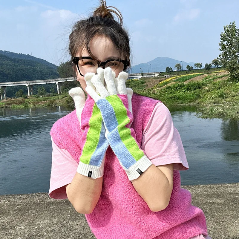 Autumn and Winter Japanese and Korean Dopamine Mens and Womens Fashion Personalized Touchscreen Color Matching Warm Gloves 251023