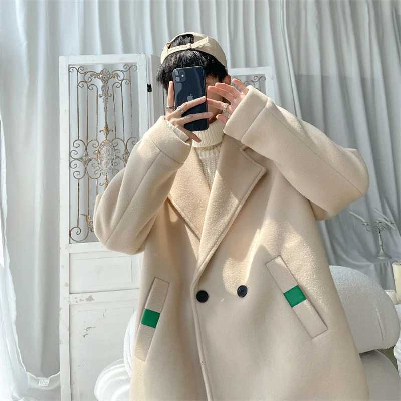 Winter Beige Black Woolen Coat Men Warm Fashion Casual Double Breasted Woolen Jacket Mens Korean Loose Short Woolen Coat MenT251025