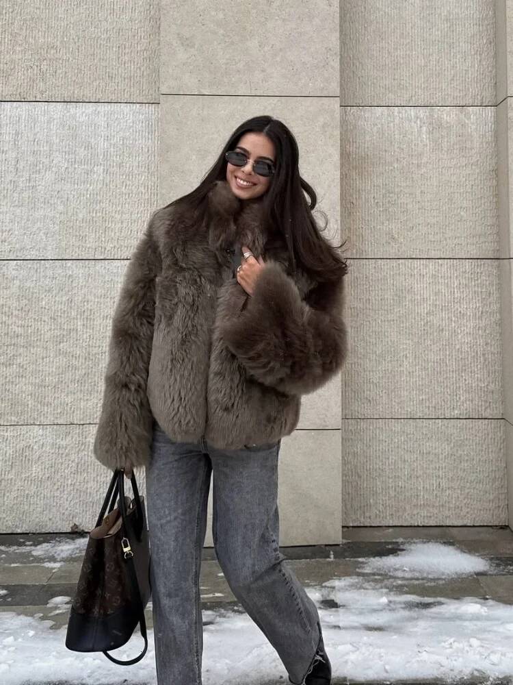 Winter Women Warm Faux Fur Coats Fashion Browns Long Sleeve Stand Collar Short Jackets 2025 Lady High Street Commute Outerwear dongdumaoyi