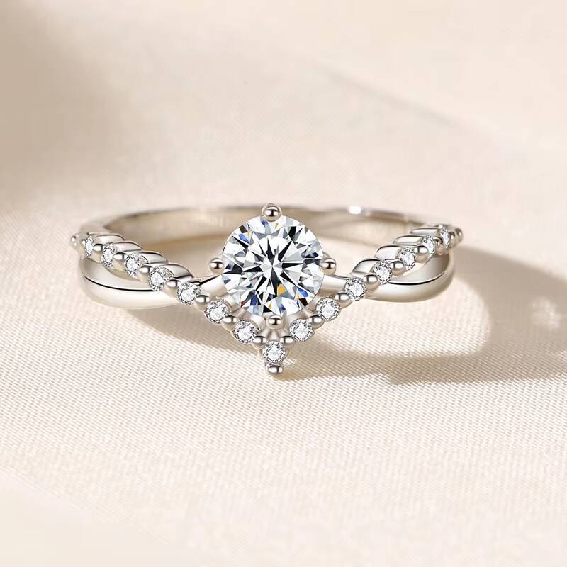 Custom Jewelry for Women Round Moissanite S925 Sterling Silver Engagement Wedding Ring Maker