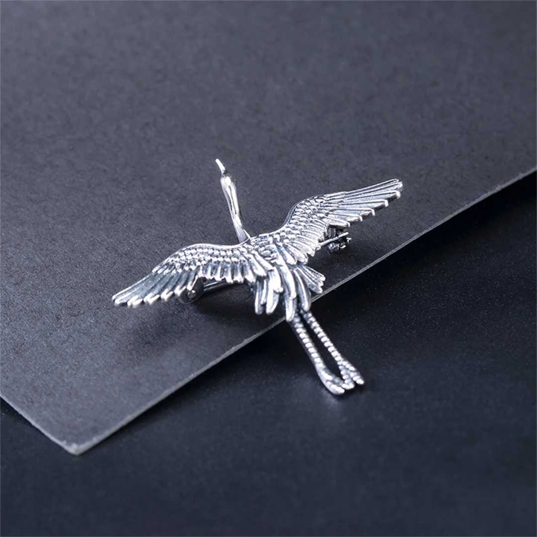 100S925Pure Silver Retro Flying Crane Brooch Collar Simple Personalized Pin Clothing Jacket Women Men Accessories Charm Jewelry J251115