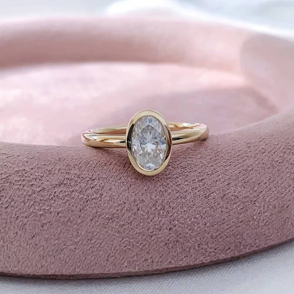 Fine Jewelry Certificated DVVS Moissanite with 15ct Oval Cut 14k Real Gold Ring OEM ODM AU585