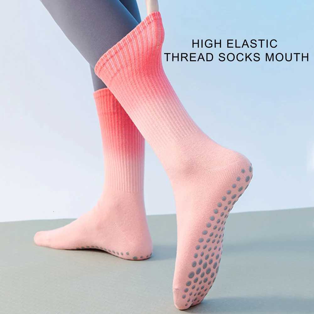 Colourful Women Sports Socks Cotton Midtube Bottom Professional Nonslip Silicone Indoor Fitness Socks Dance Pilates Yoga Socks Y251024