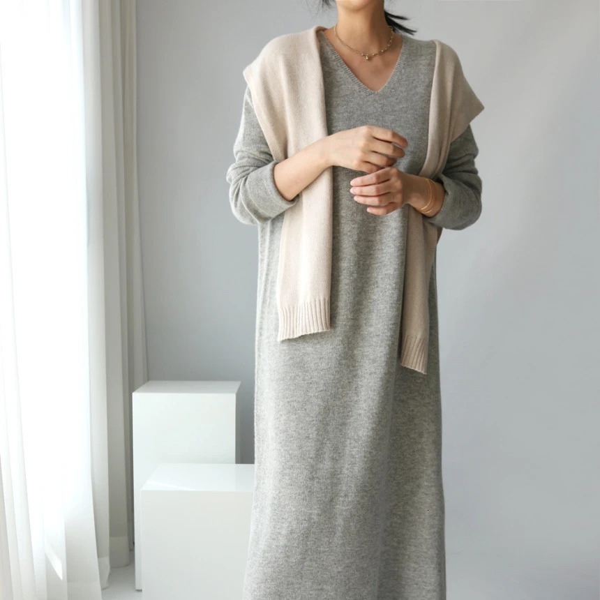 Long Sweater Dress Women Autumn Winter V Neck Knitted Loose Women Maxi Cashmere Dress Korean Style Elegant Dresses 251023