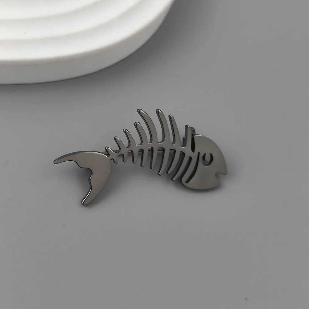 Fashion punk style hollow fish bone stainless steel goldplated 18K brooch black suit accessories wedding matching set J251115