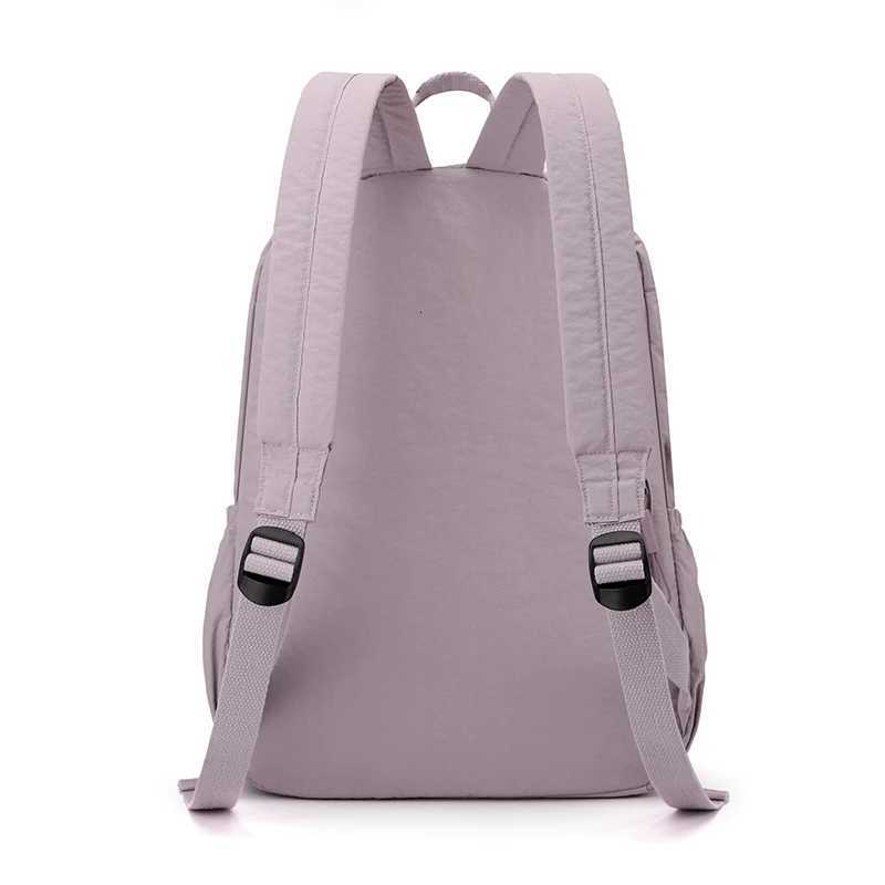 Adjustable strap Laptop Backpack durable nylon zipper closure leisure backpack W251025