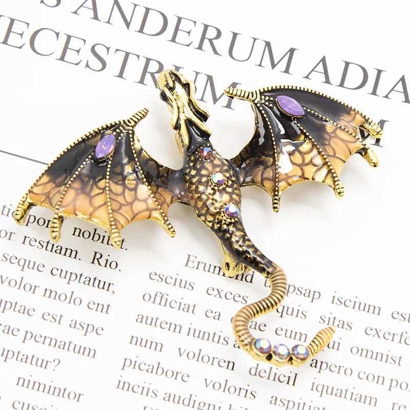 Enamel Fly Dragon Brooch for Women Men Rhinestone Beautiful Legand Animal Party Office Classic Broochs Pins Gifts Accessories J251115