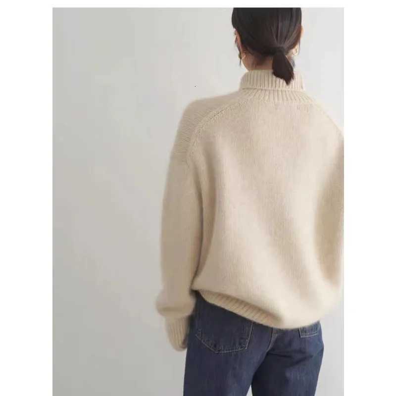 2025 Women Thickened Loose Knitted Sweater High Collar Lazy Style Base Shirt Outerwear Autumn Winter Fashion Casual ComfortableT251025