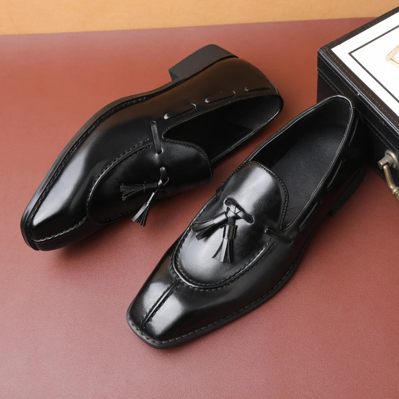 Mens Casual Business Leather Shoes Men Fashion Tassels Wedding Party Loafers Mens Classic Retro British Style Slipon Flats 251023