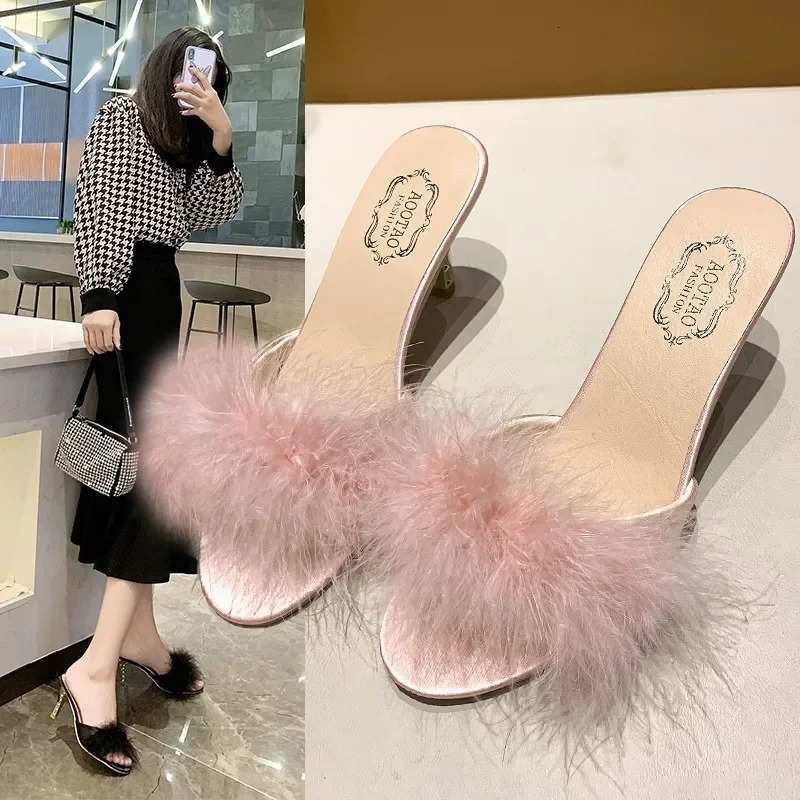 Large43 Mules Sandal Women Summer Outdoor Slippers Square Toe High Heels Office Ladies Feather Slides Chic Classics Furry Shoes 251023