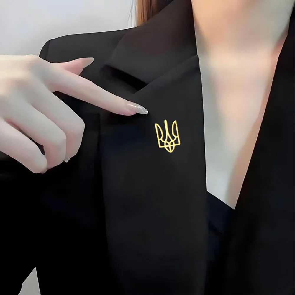 COOLTIME Ukrainian Trident National Emblem Brooch Stainless Steel Fashion Badge Brooch Pins Jewelry Clothing Accessories J251115