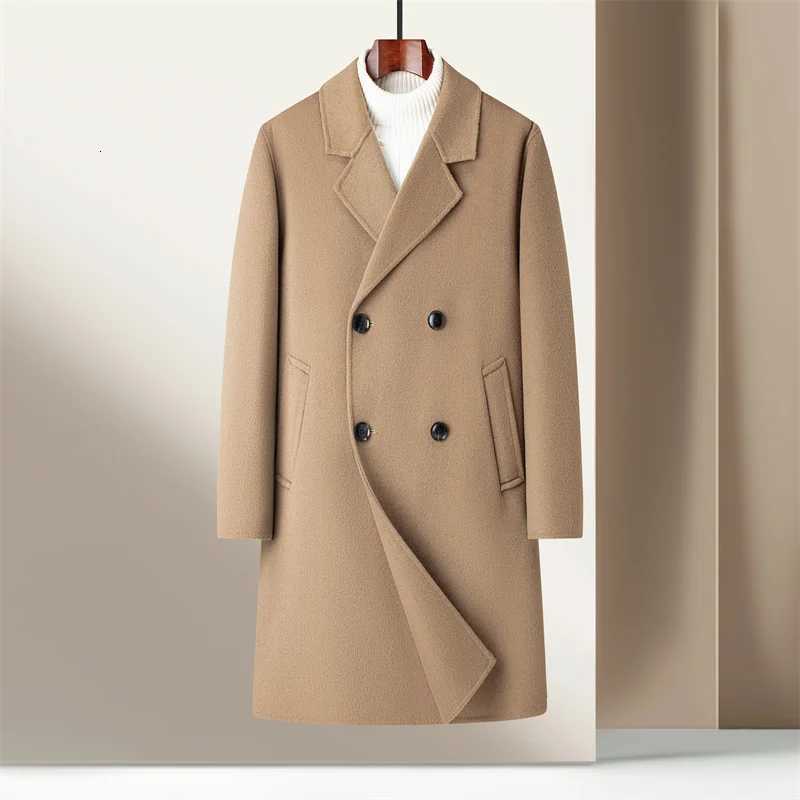 A midlength doublesided wool and wool coat made by hand in the autumn and winter of 2025 for mens business and casual wearT251025