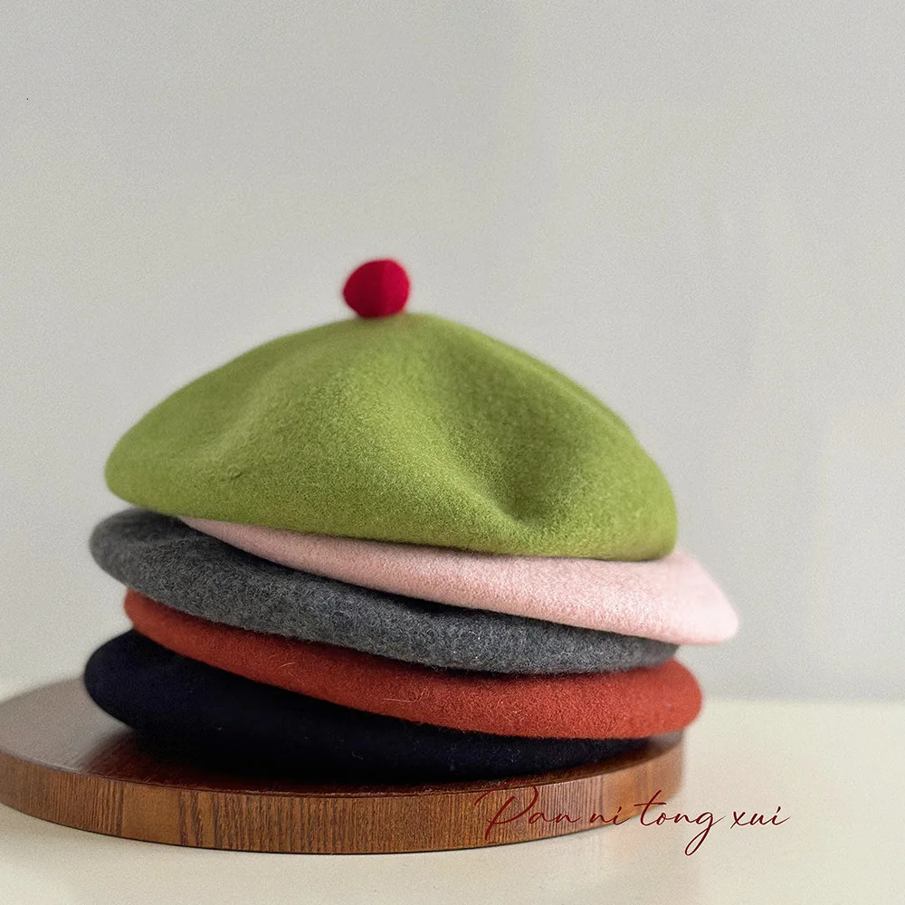 Korean Version Hairball Wool Blend Beret Women Autumn Winter Versatile Woolen Knitted Painter Hat Female Sweet Retro Cap 251023
