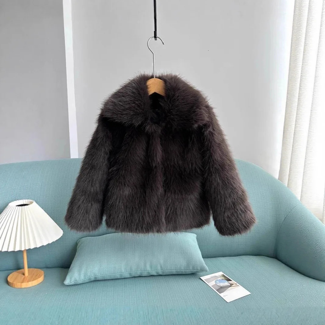 Girls Fox Fur Coat Little Girl Middle and Older Childrens Coat Thickened Childrens Autumn and Winter Clothes 251023