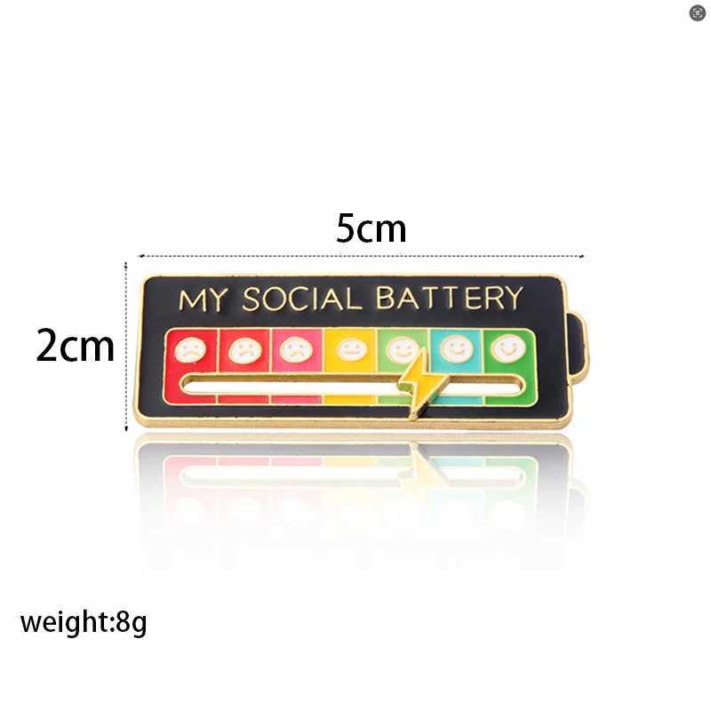 Mood Conversion Energy Brooch for Women Men My Social Battery Badge Expression Pins Brooches on Clothes J251115